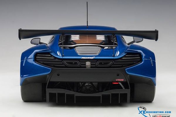 1/18 McLAREN 650S GT3 (BLUE/BLACK ACCENTS)