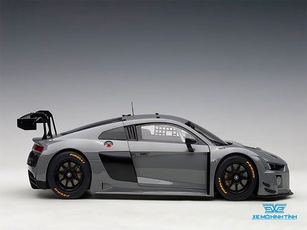 Xe Mô Hình Audi R8 Le Mans Version 1:18 Autoart ( Nardo Grey )