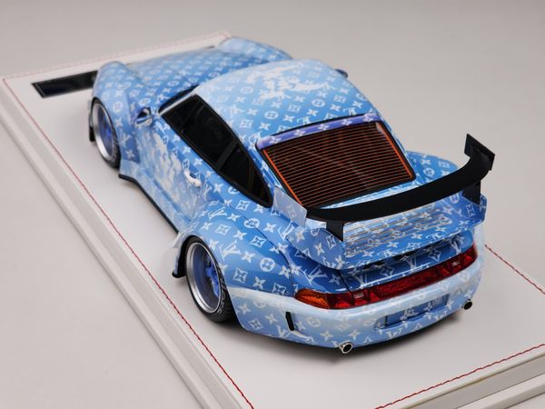 Xe Mô Hình Posrche RWB 993 1:18 VIP Models 