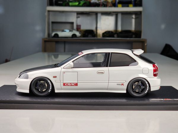 Xe Mô Hình Honda Civid ( EK9 ) Type R 1:18 Ignition Model ( Trắng )