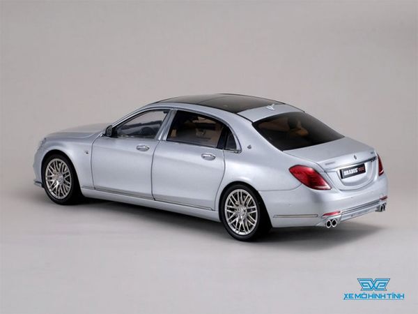 Xe Mô Hình Brabus 900 Mercedes-Maybach S-Class 1:18 Almost Real ( Bạc )