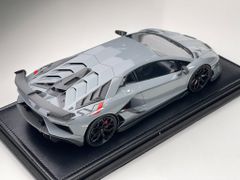 Xe Mô Hình Novitec SVJ 1:18 Ivy Model ( Nimbus Grey )