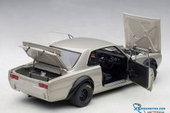 Xe Mô Hình NISSAN SKYLINE GT-R (KPGC-10) RACING 1972 1:18 Autoart