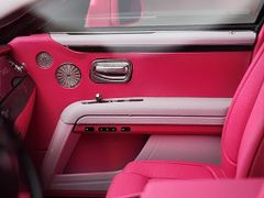 Xe Mô Hình Rolls-Royce Ghost 1:18 HH Model ( Hồng Metalic Mâm Bạc )