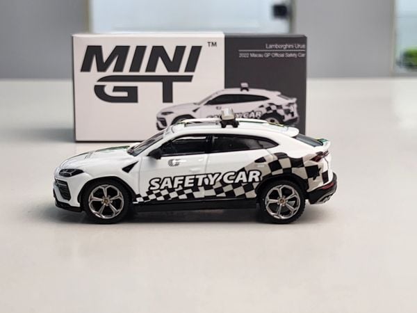 Xe Mô Hình Lamborghini Urus 2022 GP 1:64 MiniGT ( White Caro )