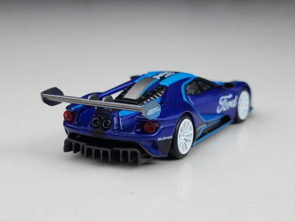 Xe Mô Hình Frod GT Mk II Ford Performance LHD 1:64 MiNiGT ( Xanh )