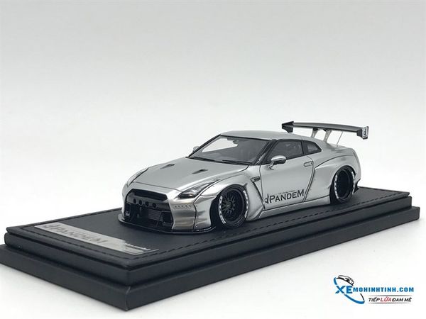 IG1158 MH IGNITION MODEL 1:43 NISSAN GTR-R35 PANDEM (SILVER)