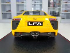 Xe Mô Hình Lexus LFA 2012 1:18 IVY Model (Vàng)