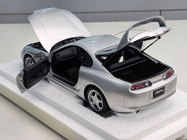 Xe Mô Hình Toyota Supra A80 1:18 LCD ( Silver )