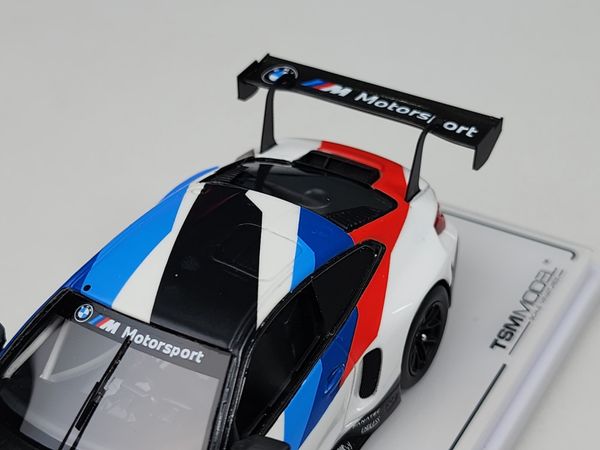 Xe Mô Hình BMW M4 GT3 Presentation 1/43 TSM ( Xanh )