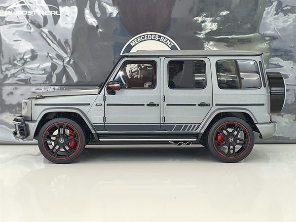 Xe Mô Hình Mercedes AMG G63 - 2019 1:18 Almost Real ( Xám Bạc )