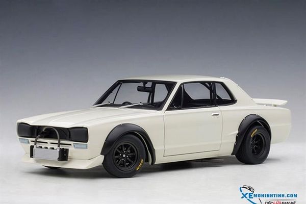 Xe Mô Hình NISSAN SKYLINE GT-R (KPGC-10) RACING 1972 1:18 Autoart (WHITE)