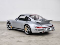Xe Mô Hình RUF CTR AnniVersary 2017 1:18 Almost Real (GT Silver)