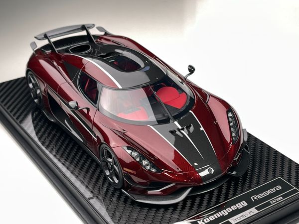 Xe mô hình Koenigsegg Regera 1:18 FrontiArt (Red Carbon)