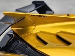 Xe Mô Hình Supercar Veneno Series 1:18 HH Model ( Chrome Gold )