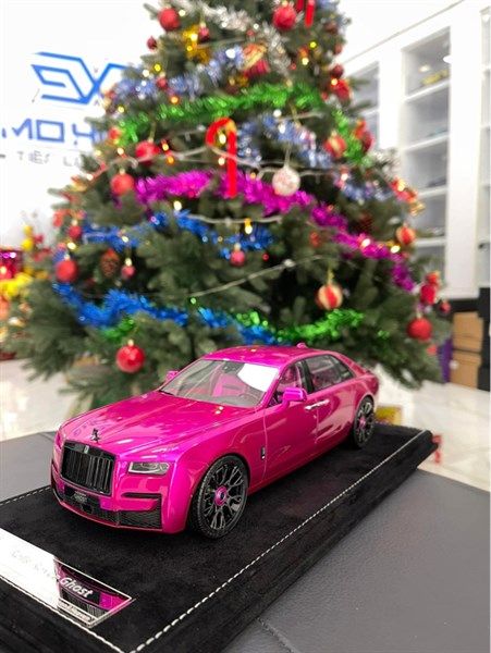 Xe Mô Hình Rolls-Royce Ghost 1:18 HH Model ( Flash Pink )