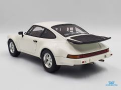 Xe Mô Hình Porsche 911 SC RS 1984 1:18 GTSpirit ( Trắng )