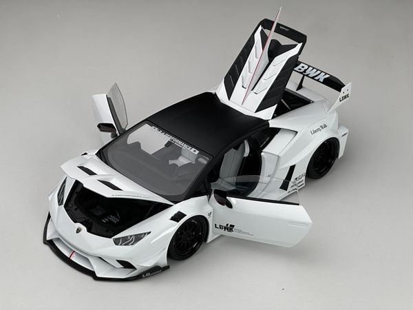 Xe Mô Hình Lamborghini Huracan GT LB-Silhouette Works 1:18 AutoArt (WHITE)