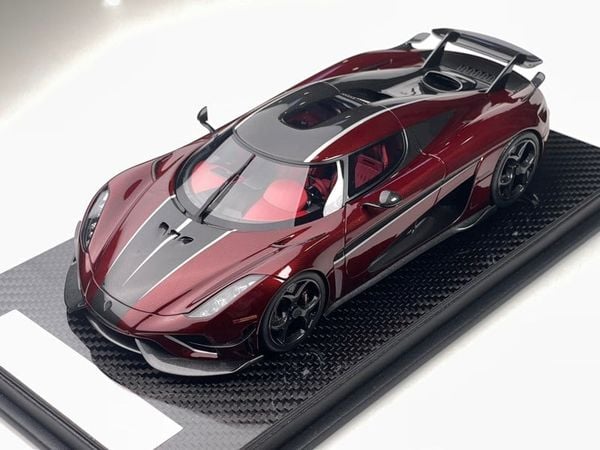 Xe mô hình Koenigsegg Regera 1:18 FrontiArt (Red Carbon)