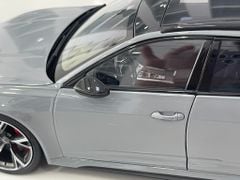 Xe Mô Hình Audi RS6 Avant C8 2020 1:18 Polar Master (Xám)