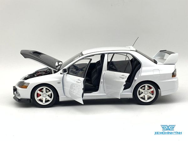 Xe Mô Hình Mitsubishi Lancer Evolution Ralliart 1:18 Super A Model ( Trắng )