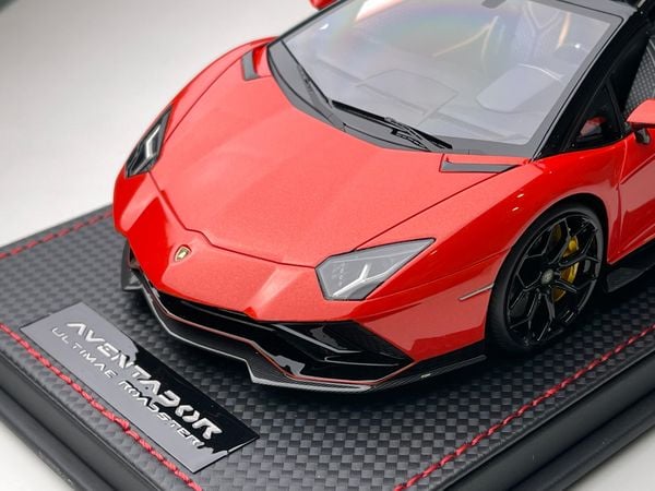 Xe Mô Hình Lambo Aventador Utimae Road 1:18 MR (Arancio Xanto)