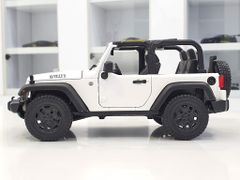 XE MÔ HÌNH JEEP WRANGLER CONVERTIBLE 2014 1:18 MAISTO (TRẮNG)