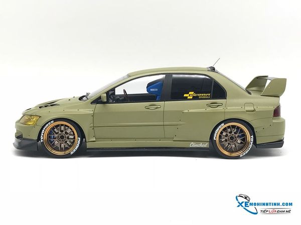 Xe Mô Hình Mitsubishi Evo IX Matt Green Clinched Widebody 1:18 AGU Model ( Xanh )