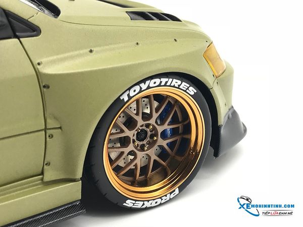 Xe Mô Hình Mitsubishi Evo IX Matt Green Clinched Widebody 1:18 AGU Model ( Xanh )