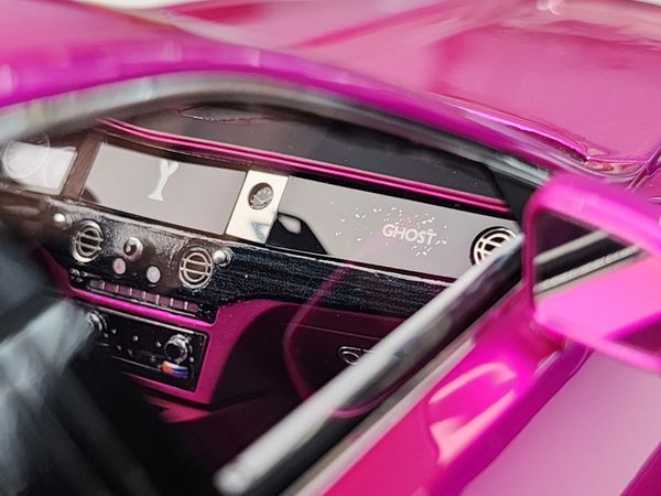 Xe Mô Hình Rolls-Royce Ghost 1:18 HH Model ( Flash Pink/ Mâm Bạc )