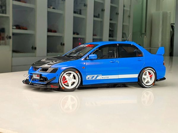 Xe Mô Hình Mitsubishi Lancer Evolution IX 1:18 Super A (Xanh)