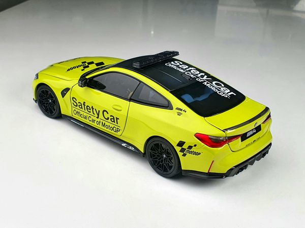 Xe Mô Hình BMW M4 - 2020 1:18 MiniChamps (Safety Car)