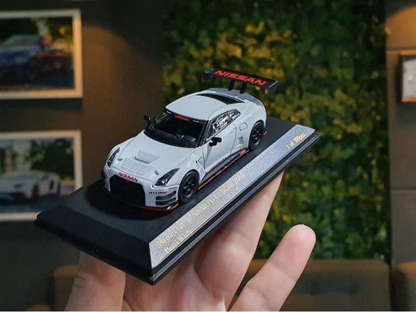 Xe Mô Hình Nissan GT-R Nismo GT3 (R35) 2015 1:64 Car-Nel ( Trắng )