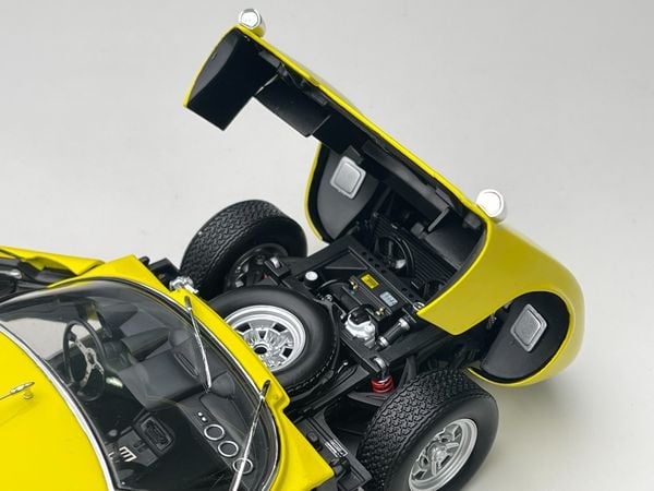 Xe Mô Hình Lamborghini Miura P400SV Kyosho ( Vàng )