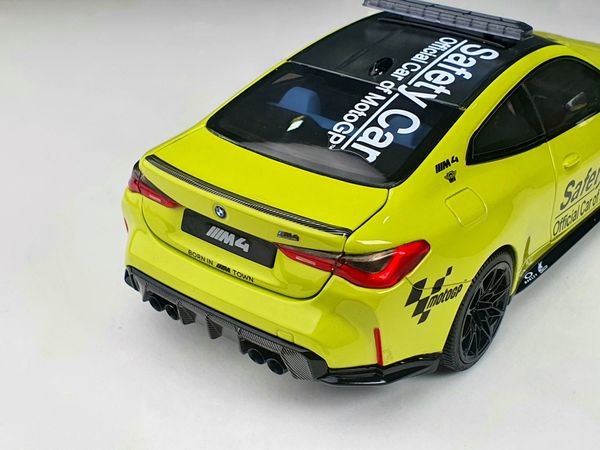 Xe Mô Hình BMW M4 - 2020 1:18 MiniChamps (Safety Car)