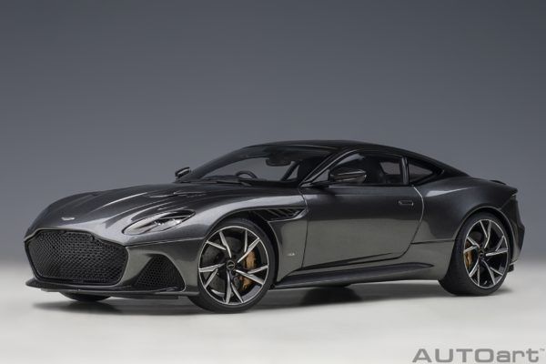 Xe Mô Hình Aston Martin DBS Superleggera 1:18 Autoart ( Bạc Xám )