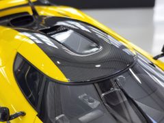 Xe Mô Hình Koenigsegg Regera 1:18 FrontiArt (Vàng)