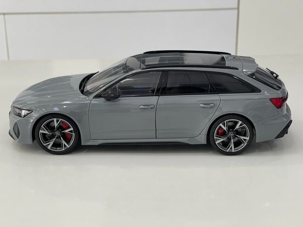 Xe Mô Hình Audi RS6 Avant C8 2020 1:18 Polar Master (Xám)