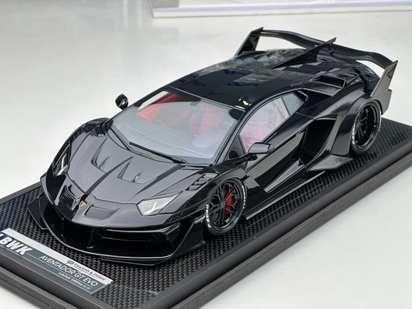 Xe mô hình tĩnh Lamborghini Aventador EVO 700GT 1:18 LBWK (Matt Black)