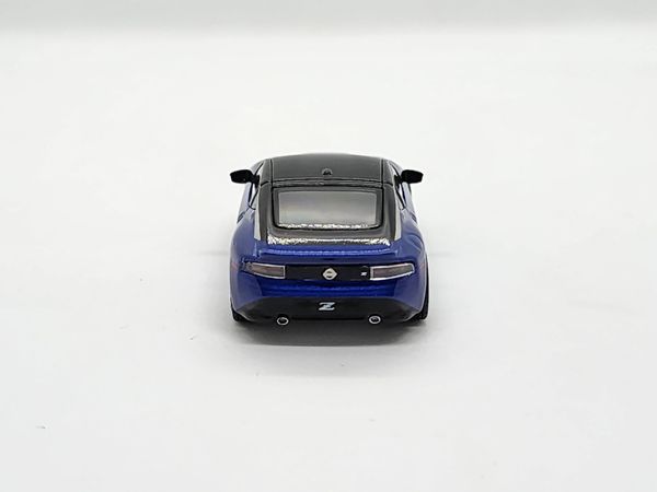 Xe Mô Hình Nissan Z Performance 2023 Serian Blue LHD 1:64 Minigt ( Xanh Dương )