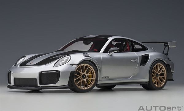 Xe Mô Hình Porsche 911 (911.2) GT2 RS Weissach 1:18 AUTOart ( Bạc )