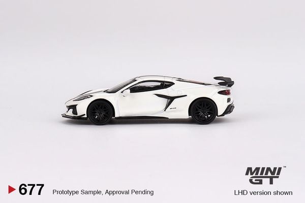 Xe Mô Hình Chevrolet Corvette Z06 2023 Arctic 1:64 MiniGT ( White )