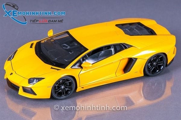 XE MÔ HÌNH LAMBORGHINI AVENTADOR LP 700-4 1:24 WELLY (VÀNG)