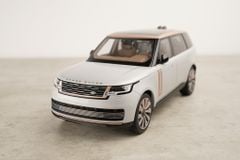 Xe Mô Hình Land Rover Range Rover SV Serenity 2022 1:18 LCD ( Silver )