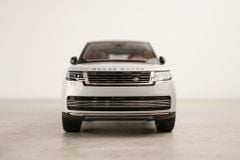 Xe Mô Hình Land Rover Range Rover SV Serenity 2022 1:18 LCD ( Silver )