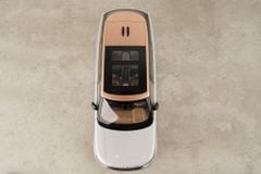 Xe Mô Hình Land Rover Range Rover SV Serenity 2022 1:18 LCD ( Silver )