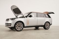 Xe Mô Hình Land Rover Range Rover SV Serenity 2022 1:18 LCD ( Silver )