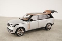 Xe Mô Hình Land Rover Range Rover SV Serenity 2022 1:18 LCD ( Silver )