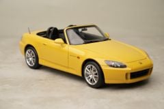 Xe Mô Hình Honda S2000(AP2) 1:18 Motor Helix (Indy Yellow Pearl)