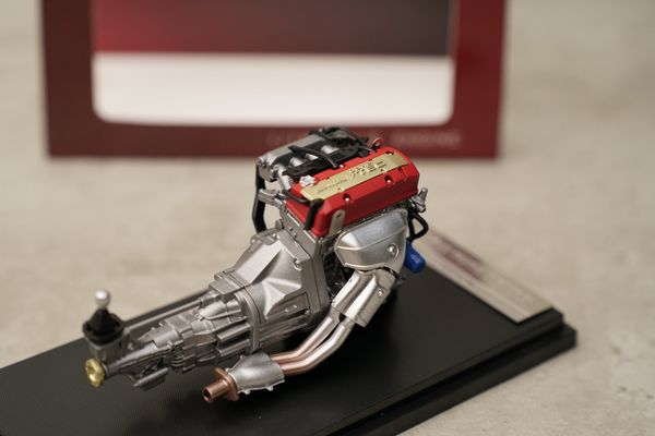 Xe Mô Hình Honda S2000(AP2) 1:18 Motor Helix (Indy Yellow Pearl)